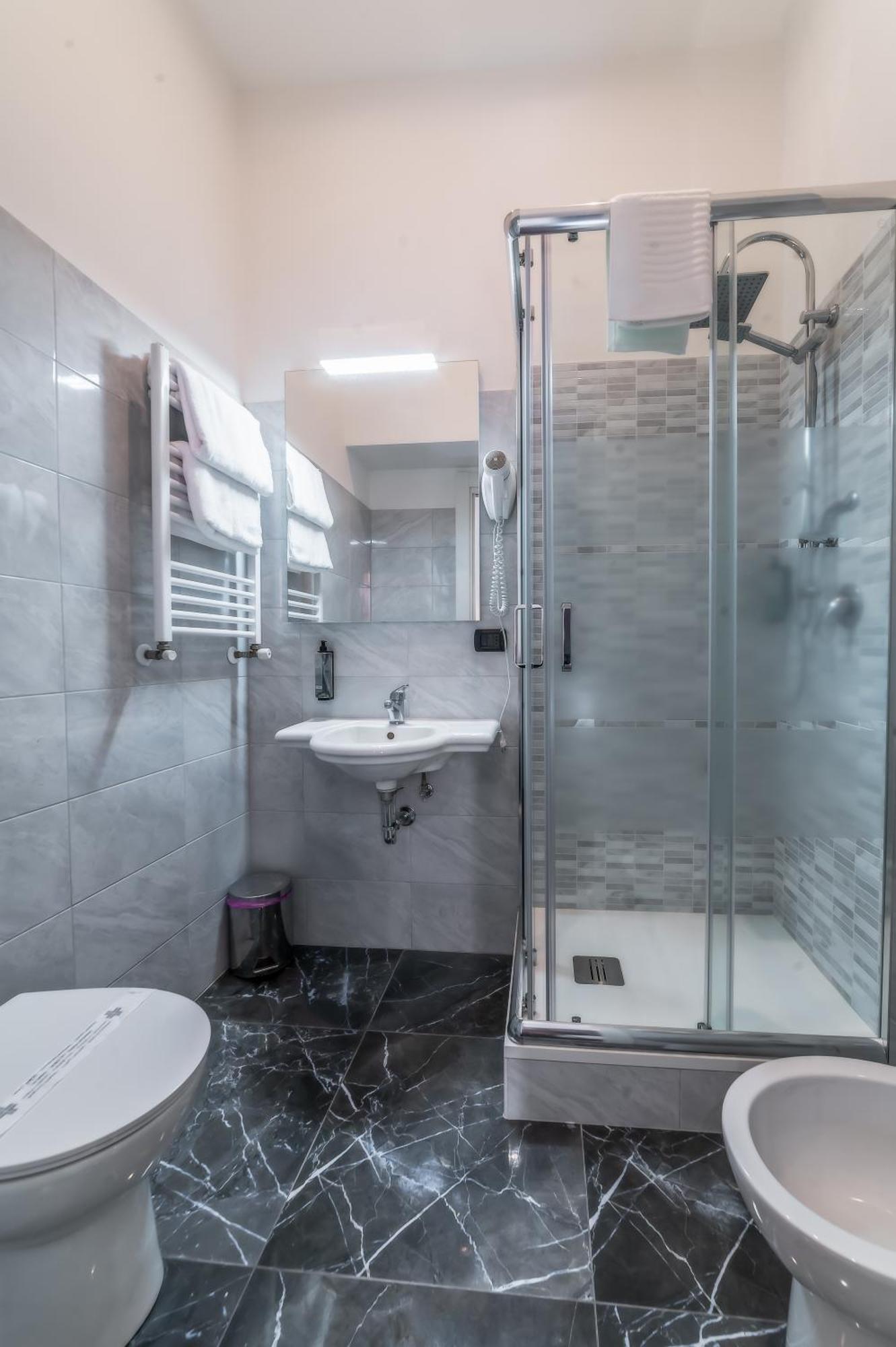 Rome In Love B&B - Termini Train Station المظهر الخارجي الصورة